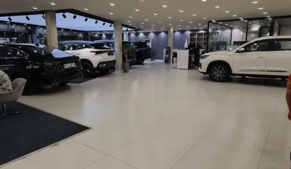 صفحه اصلی - گروه خودرویی نجفی IMG_20250908_191215